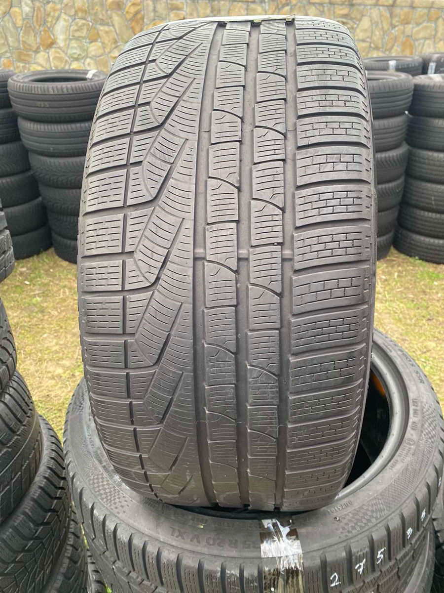 275/35R20 foto 0