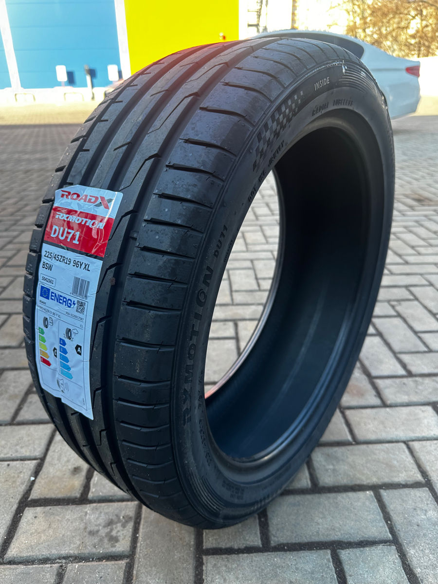 225 45 R19 Roadx(Hankook) Model-2024 foto 1