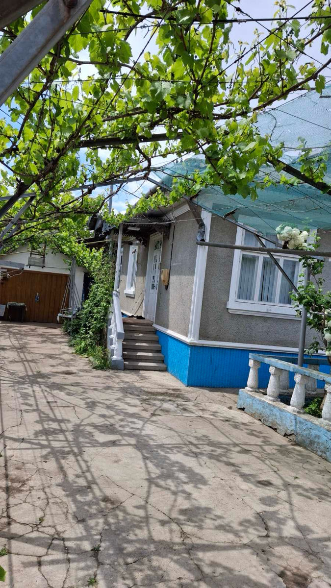 Casa în Ungheni satul Semeni foto 1
