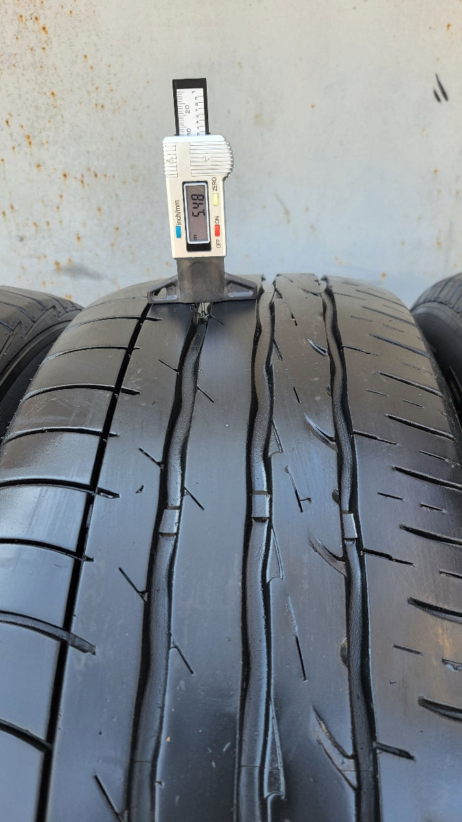 Шины 225/55 R17  foto 0