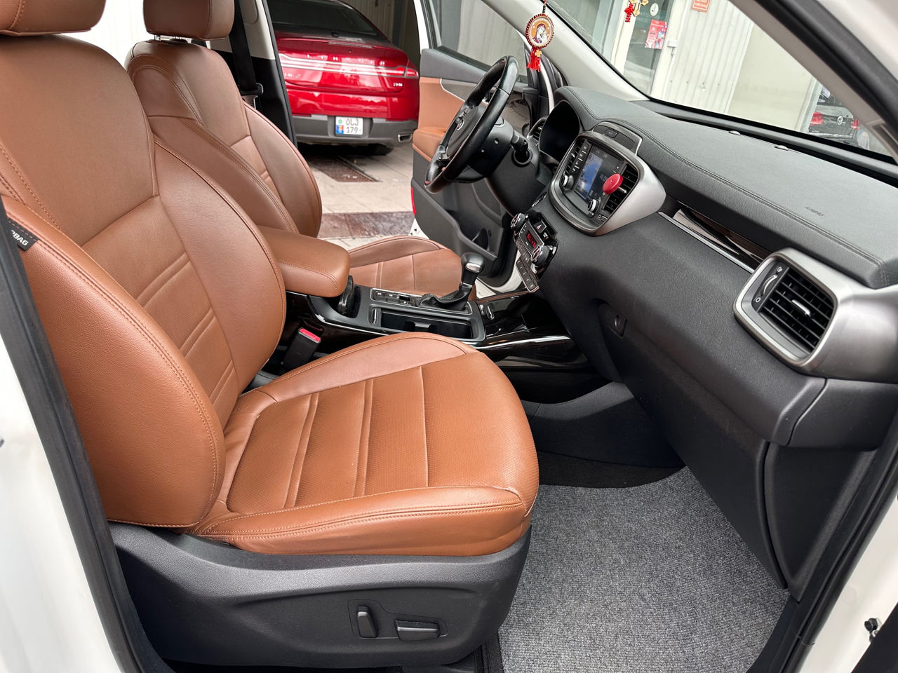 KIA Sorento foto 7