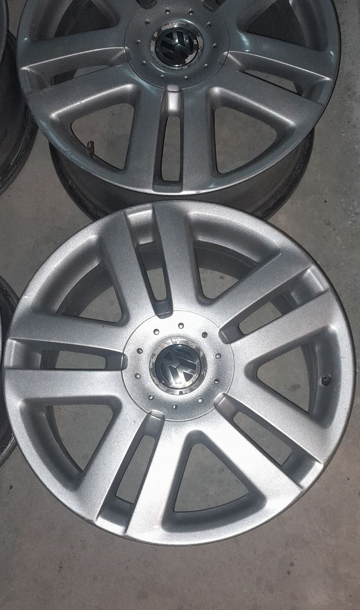 5/112 R17 Et 54 7J dia 57.1 Wolksvagen pasat, Sharan, touran,,,,, foto 5