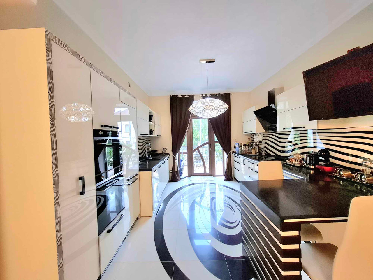 Vindem Casa in Stil Regesk, Telecentru / Malina Mica foto 9