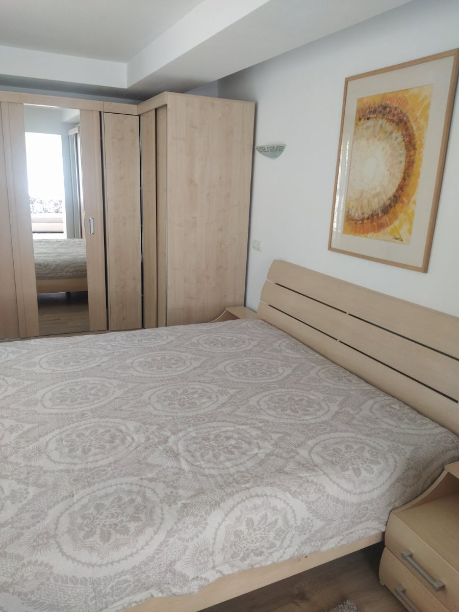 Apartament cu 3 camere, 87 m², Botanica, Chișinău foto 1