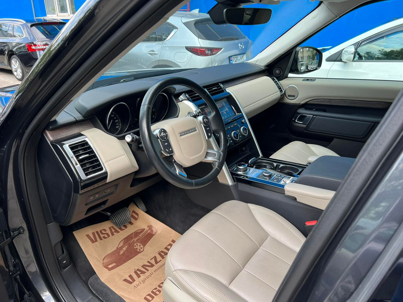 Land Rover Discovery фото 7