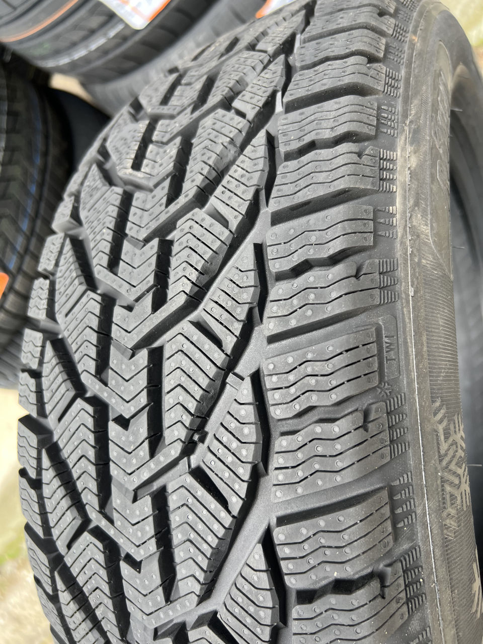 2 шины/ 2 anvelope 225/55 R16 Riken Snow (Michelin Group)/ Доставка, livrare toata Moldova foto 4