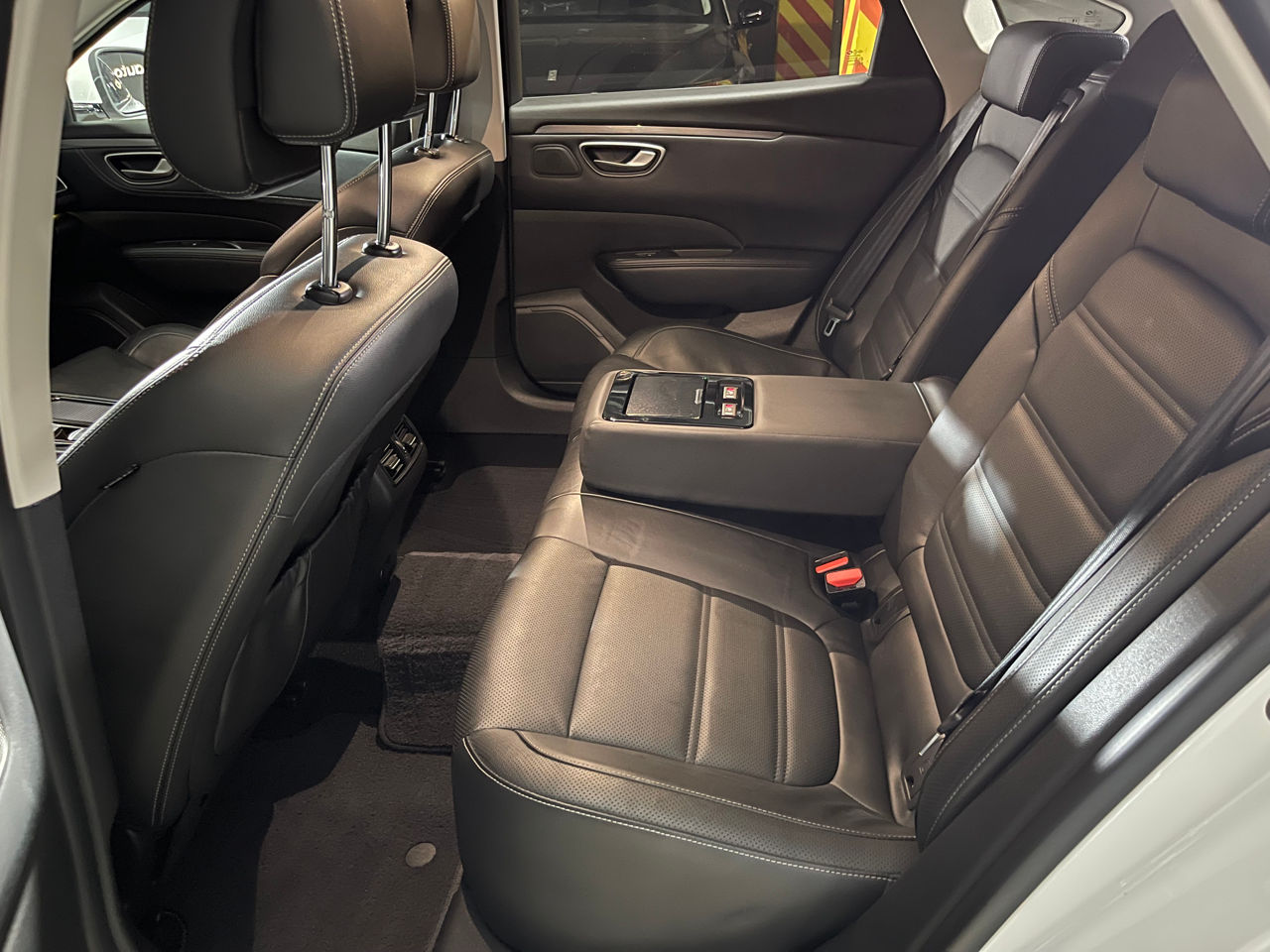 Renault Talisman foto 15