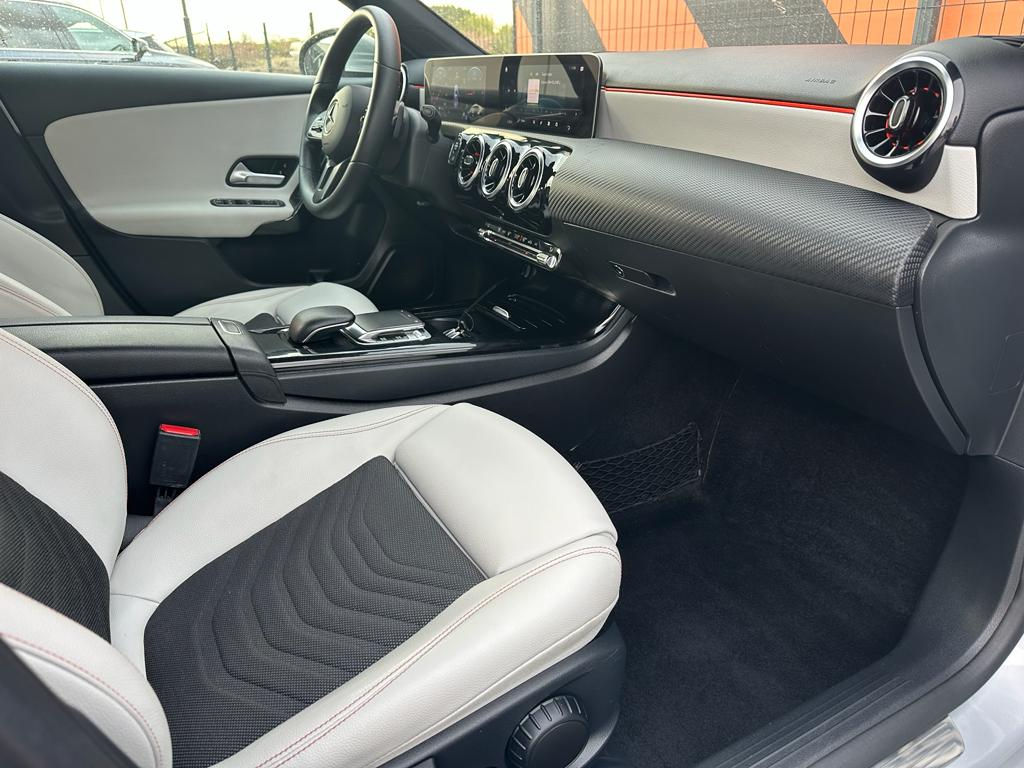 Mercedes A-Class фото 14