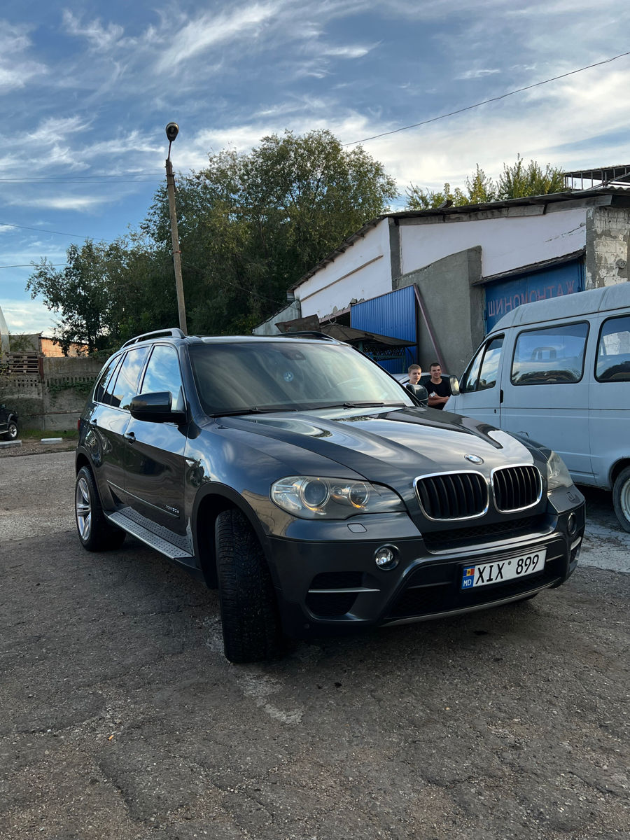 BMW X5 foto 8