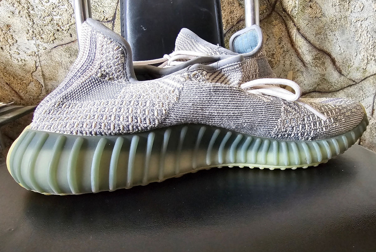 Adidas yeezy идеальные  фото 2