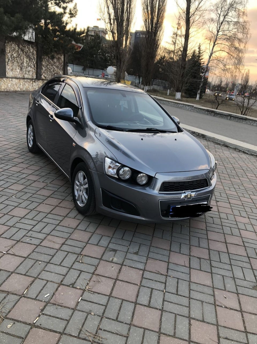 Chirie auto foto 5