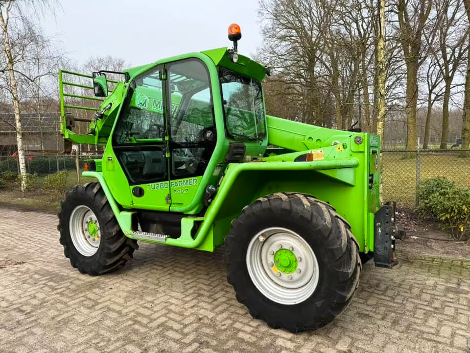 Телескопический погрузчик Merlo P40.7 2007 foto 9