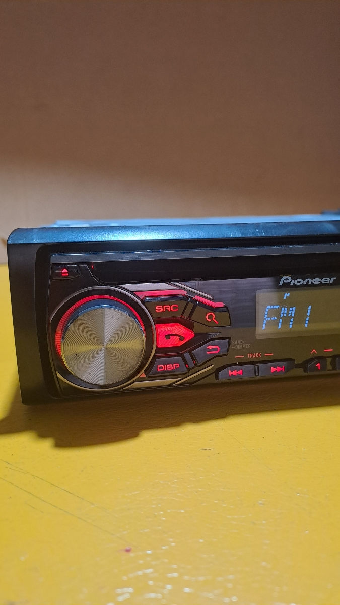 Pioneer deh-4800bt Radio Casetofon  фото 1