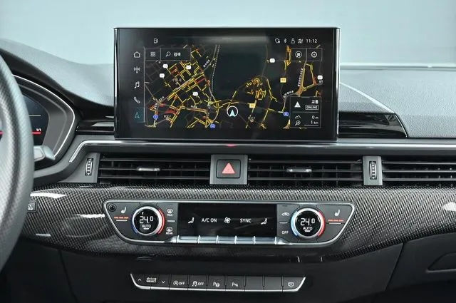 Audi S4 foto 13