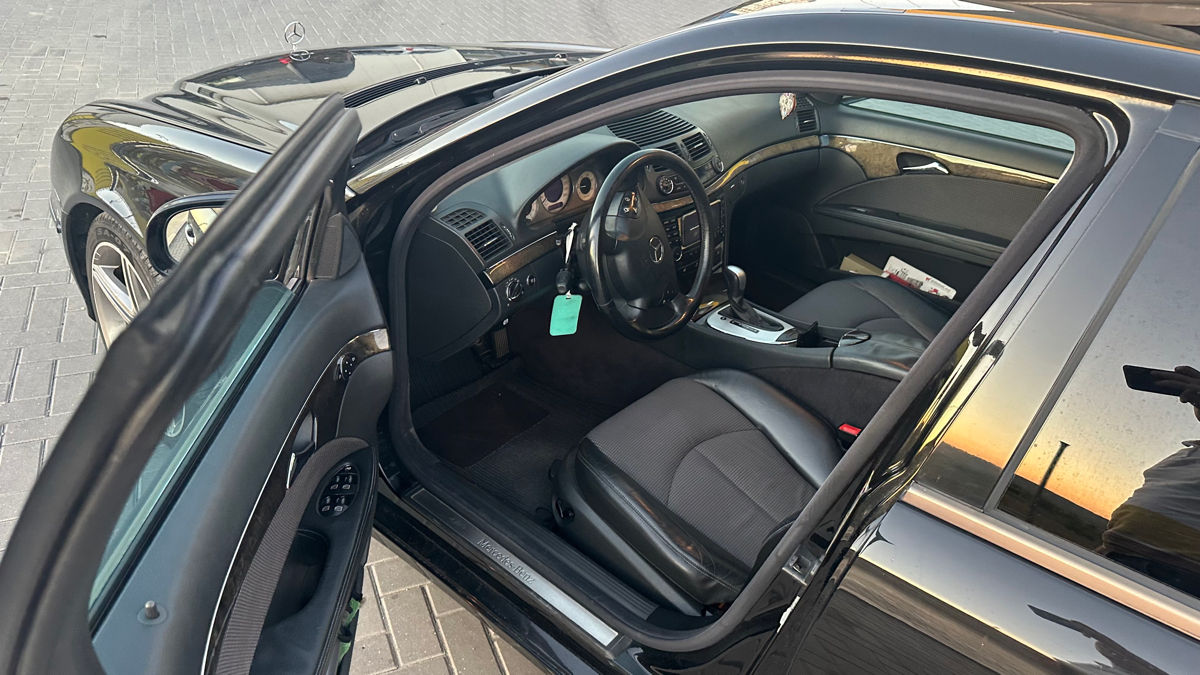 Mercedes E-Class фото 6