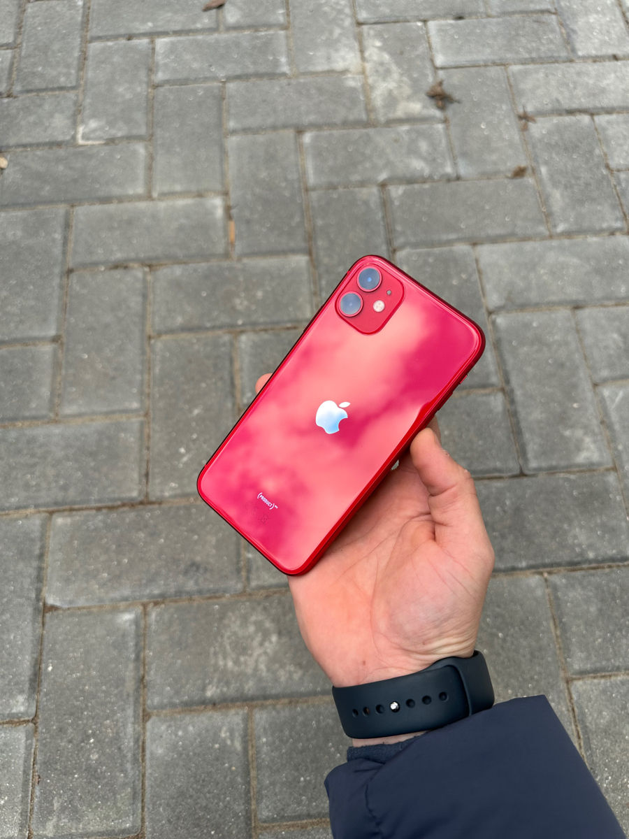 Iphone 11 Red 64Gb foto 0