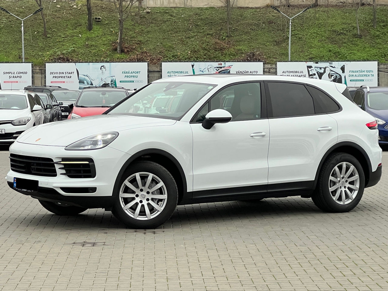 Porsche Cayenne фото 2