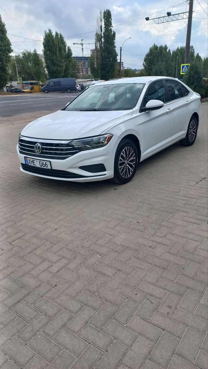 Volkswagen Jetta foto 4