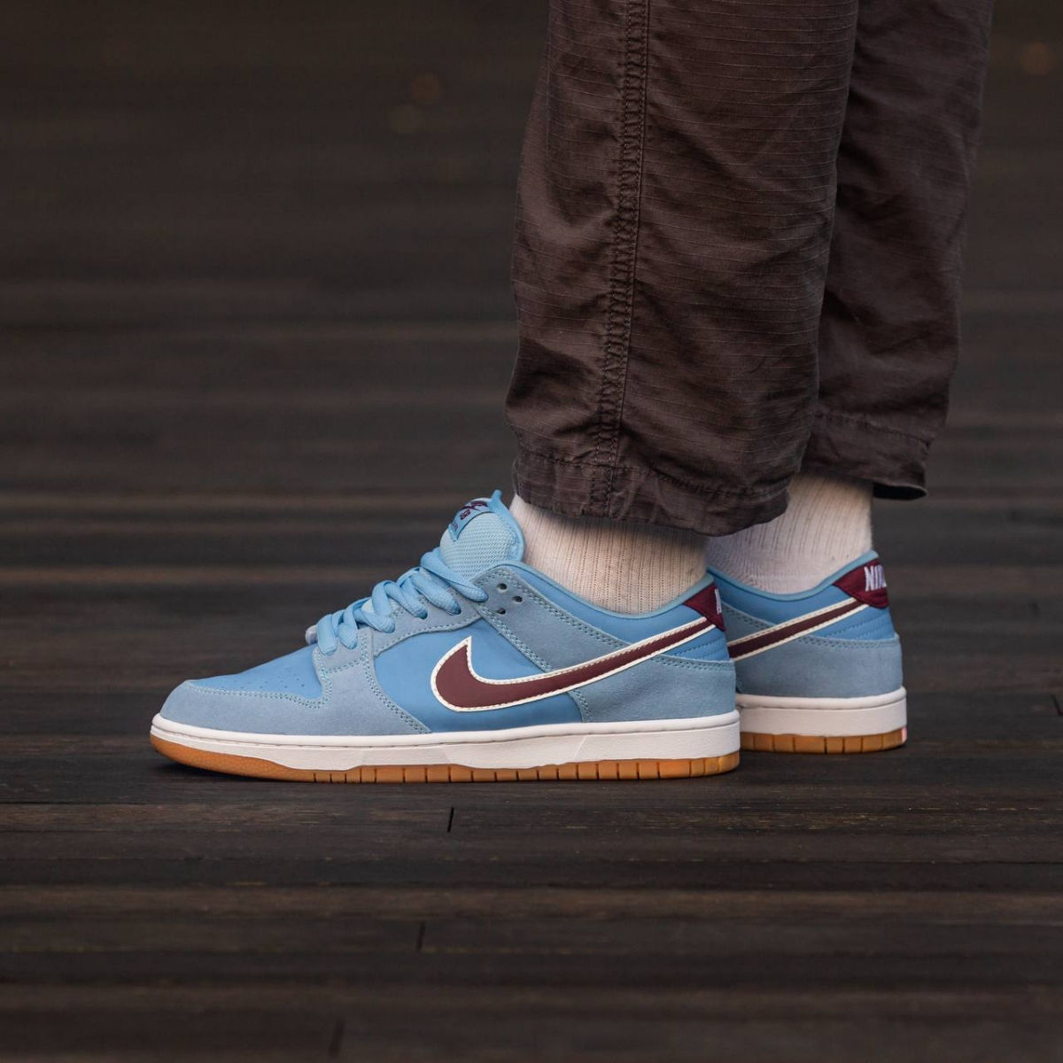 Nike SB Dunk Low Philllies Unisex foto 9