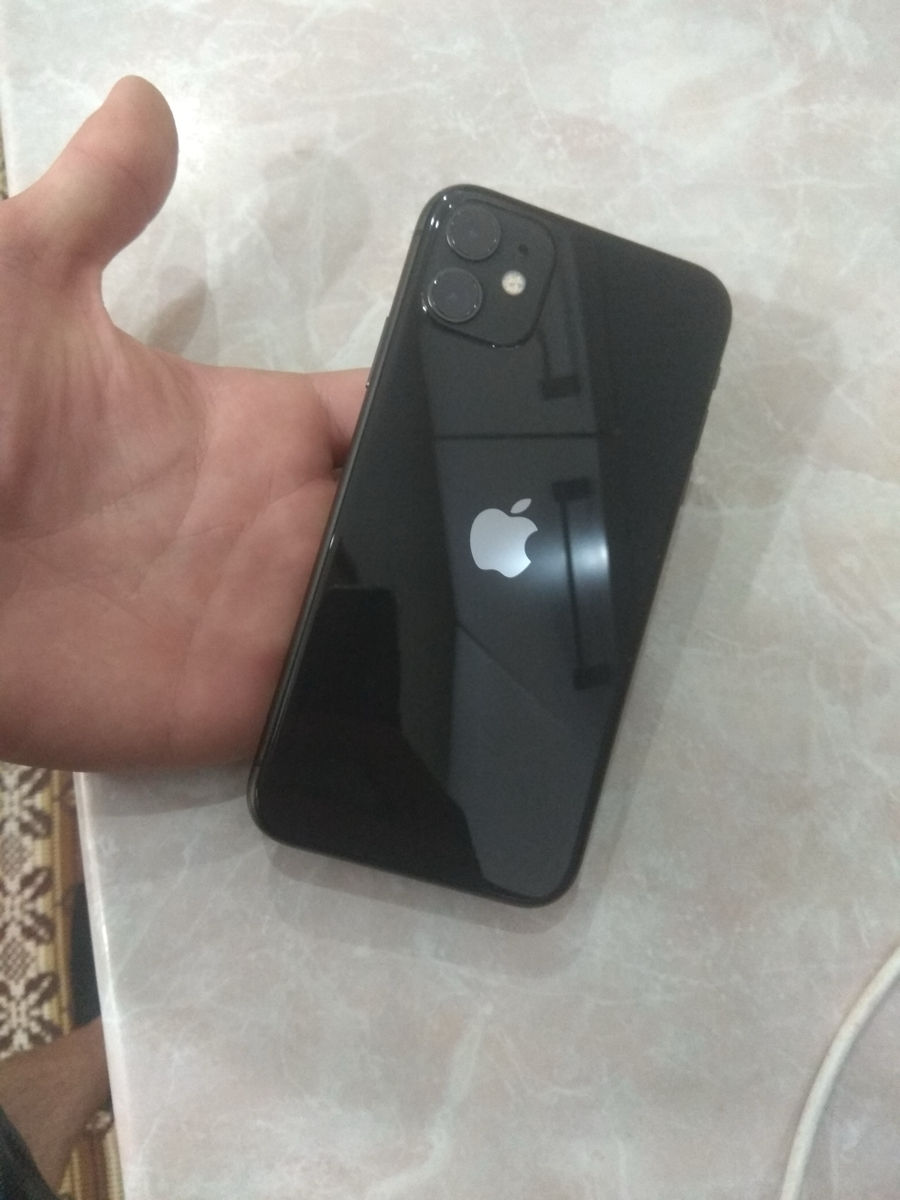 iPhone 11 foto 0