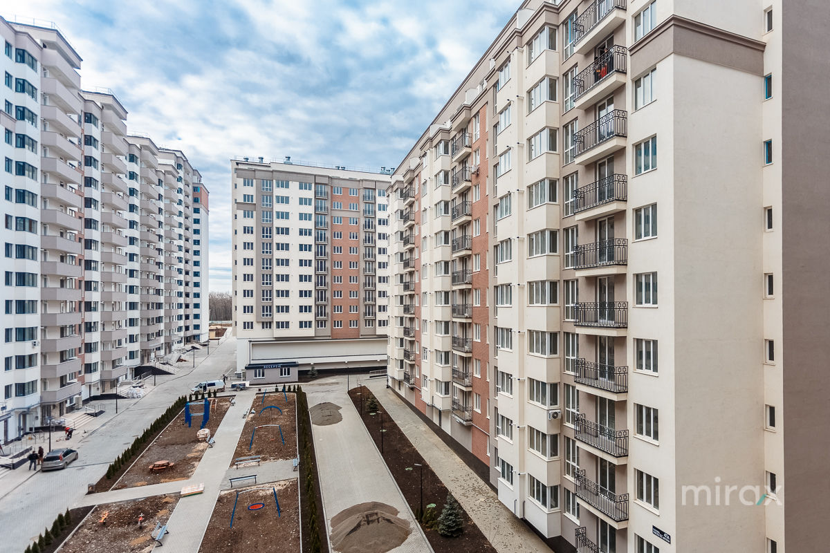 Apartament cu 4 camere, 102 m², Ciocana, Chișinău foto 2