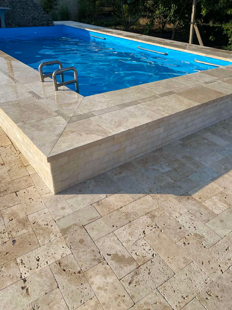 Travertin pavaj, travertin pentru piscină, plăci de travertin antiderapante pentru exterior foto 2