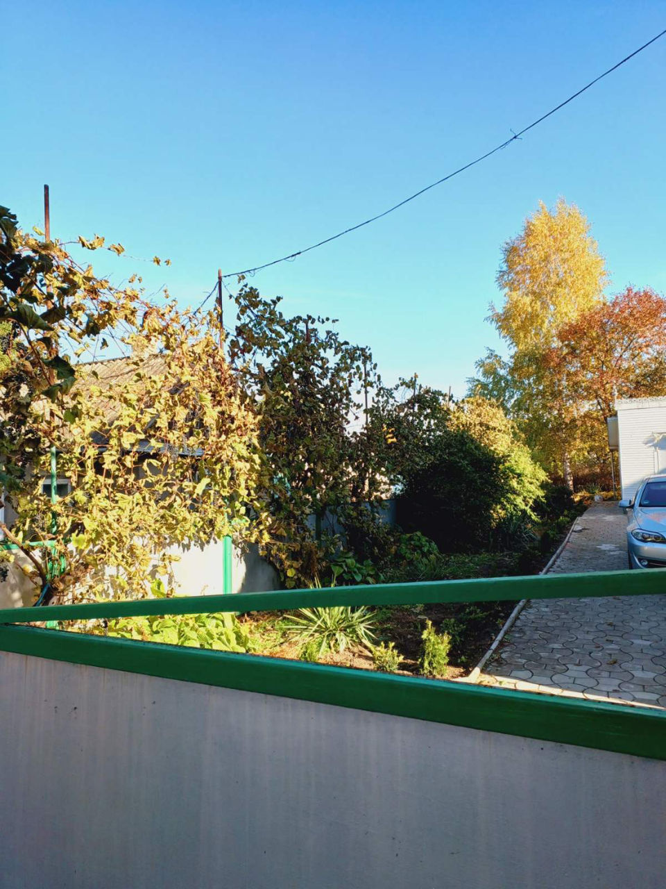 Casa cu beci si fântână foto 2