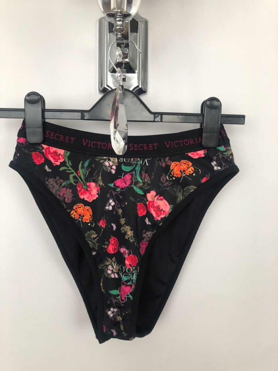 Costume de baie Victoria Secret, noi, marimea S (top) si M (bikini), pret 899 lei foto 5