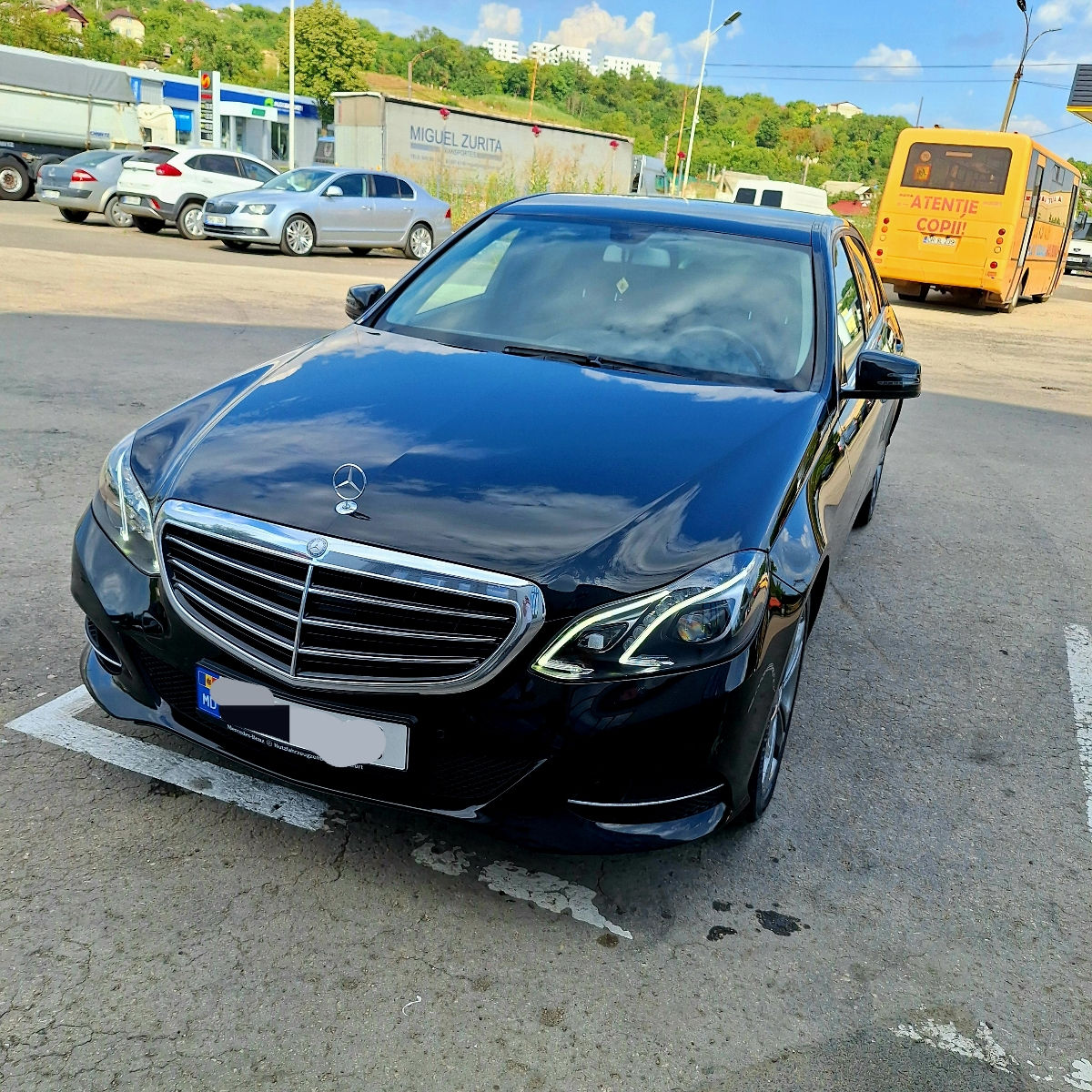 Mercedes E-Class foto 1