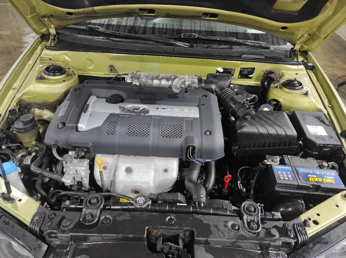 Hyundai Elantra фото 4