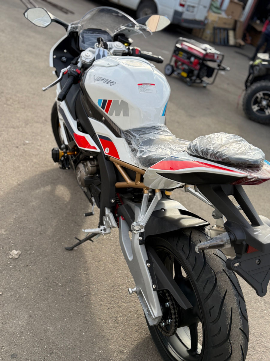 Viper 550rr foto 10
