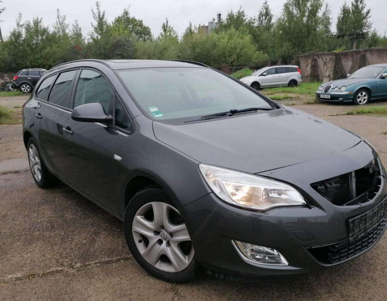 Se dezmembreaza   Opel Astra J  Разборка Опель foto 4