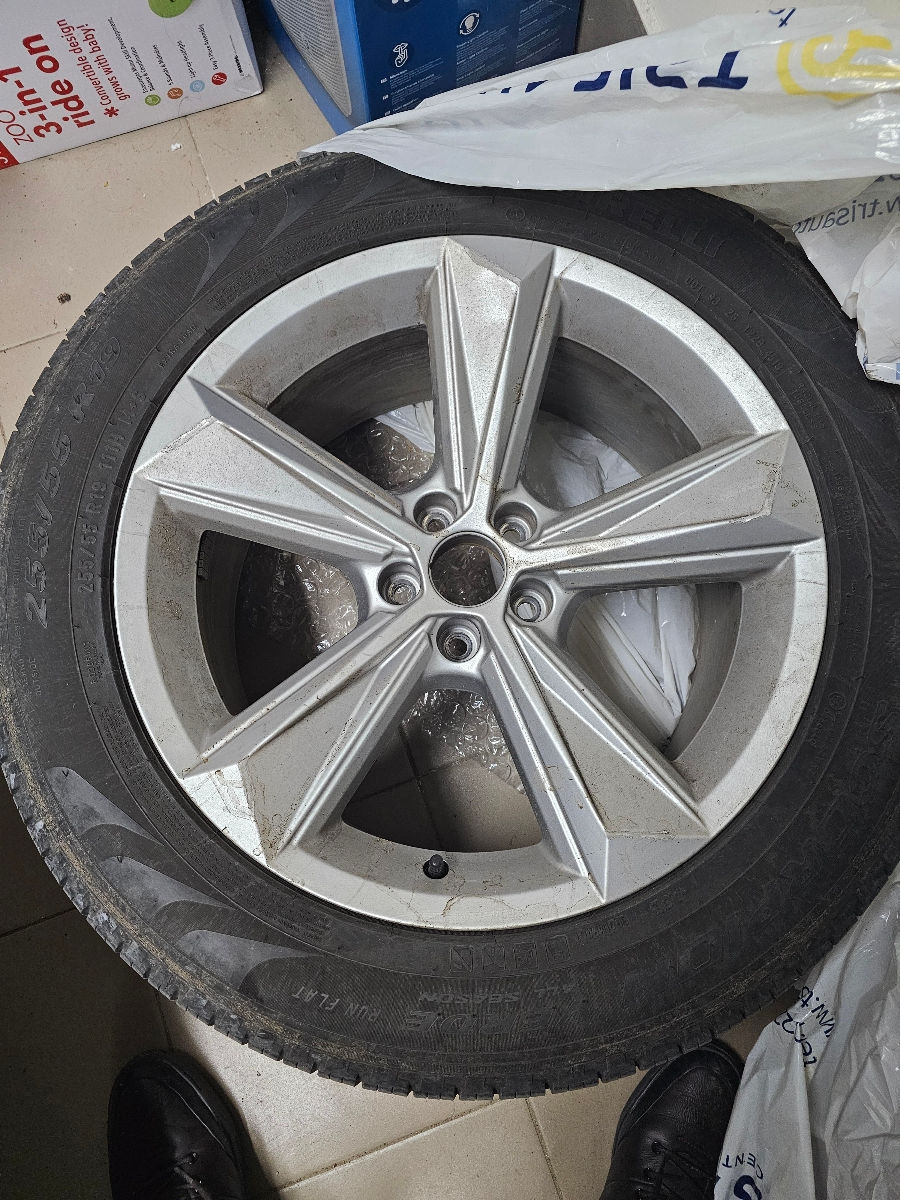Jante cu Anvelope pentru Audi Q7, VW foto 2