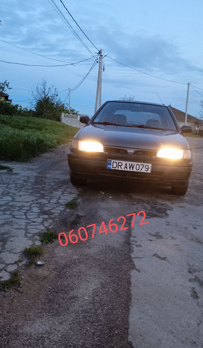 Nissan Sunny foto 0
