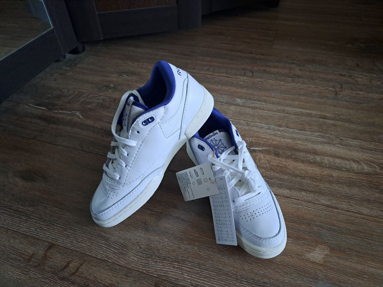 Кроссовки новые Reebok Original foto 1