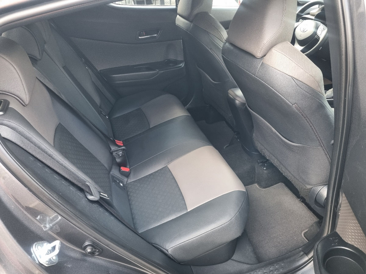 Toyota C-HR 2021 photo 17