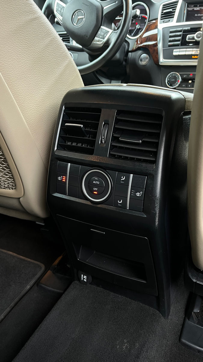 Mercedes GL-Class foto 14