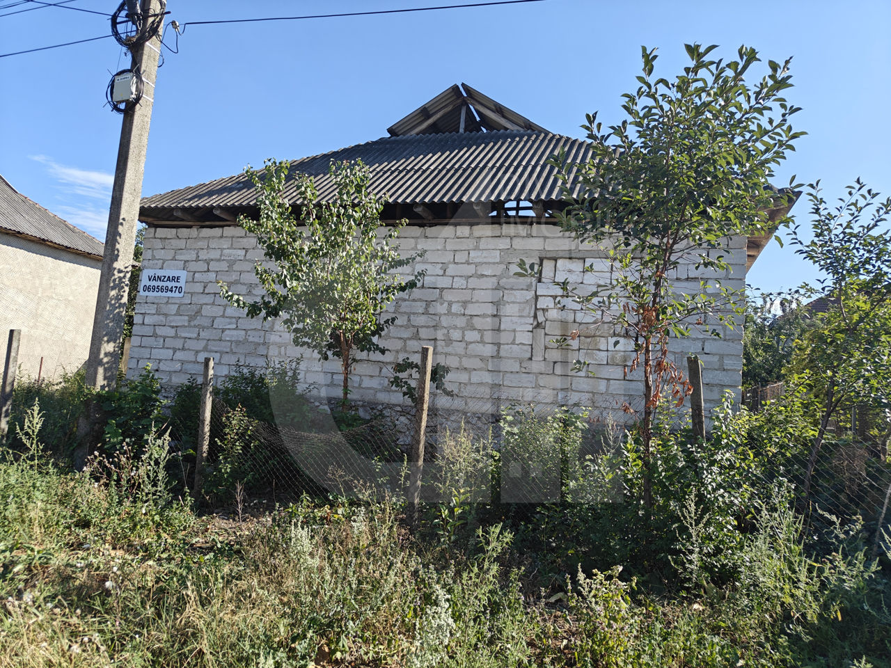 Casă în orașul Strășeni, toate comunicațiile foto 1