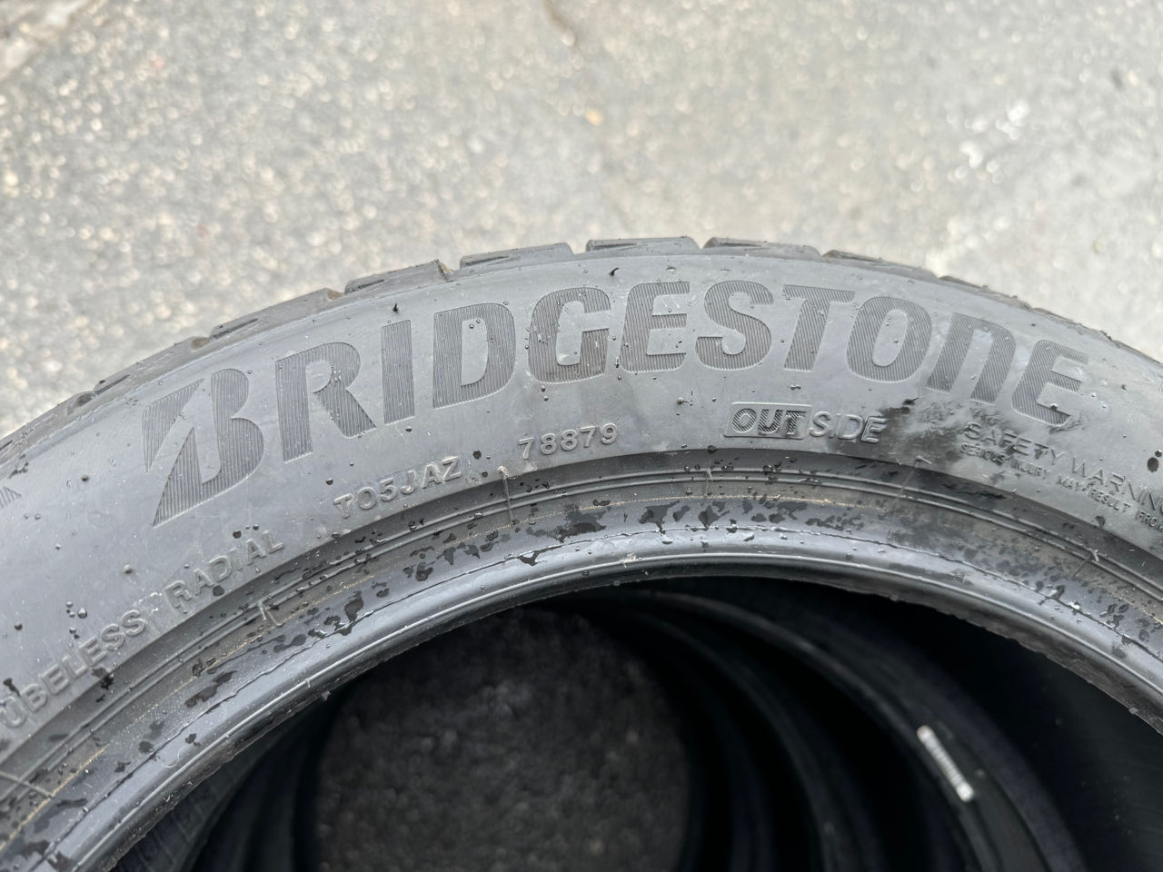 215/50 R17 Bridgestone Noi 2023 foto 5