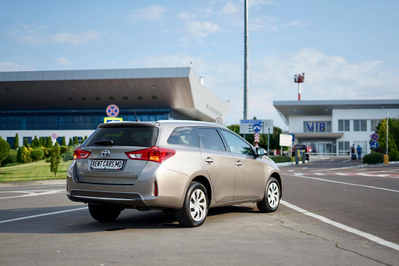 Toyota Auris 1.4 Diesel foto 6
