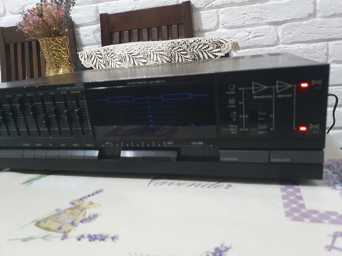Vând amplificator Grundig V8200 foto 5