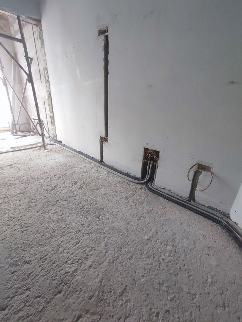 Servicii Electromontare.Electricitate fiabilă . foto 5
