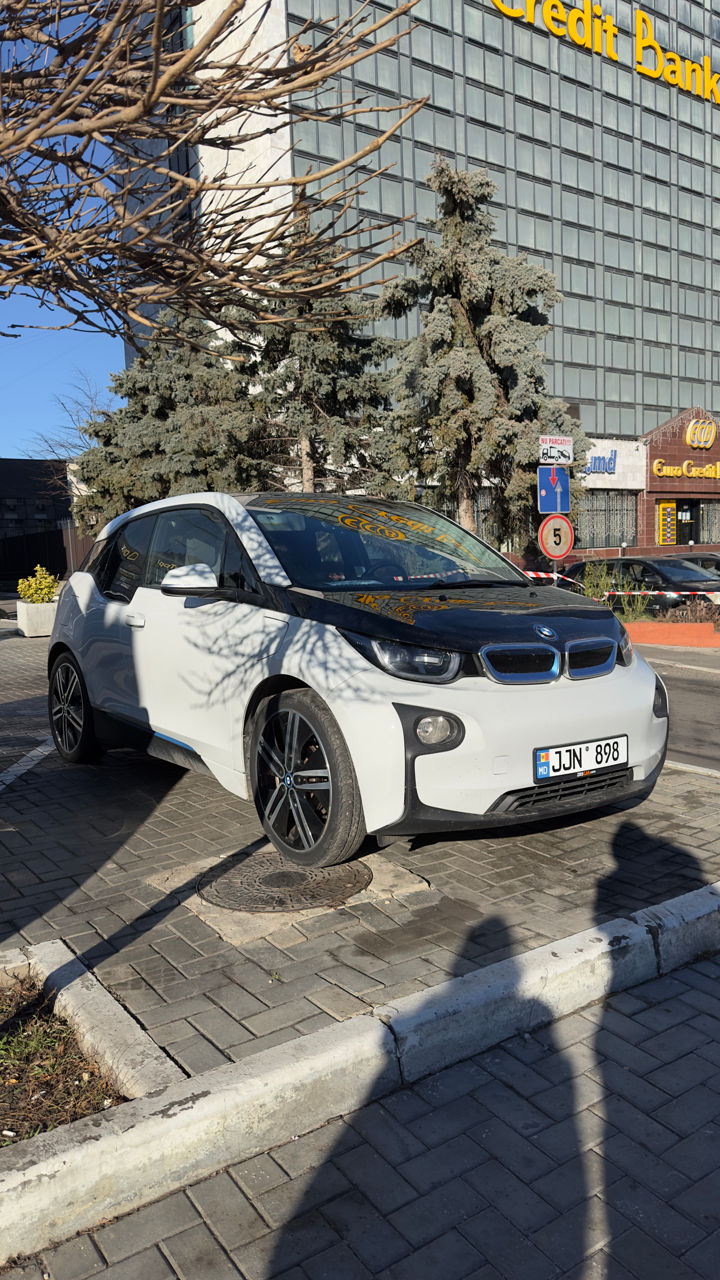 BMW i3 фото 8