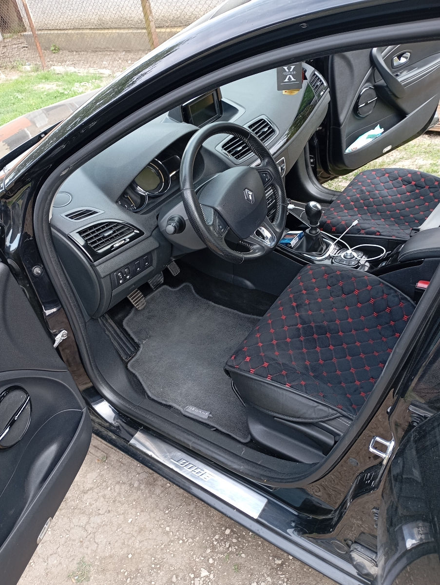 Renault Megane фото 8