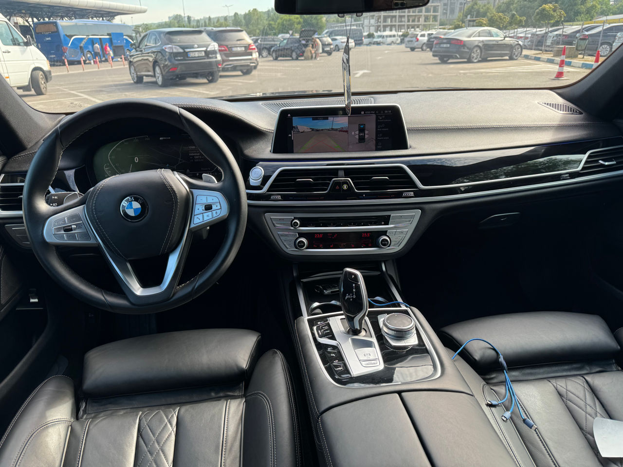 BMW 7 Series foto 9