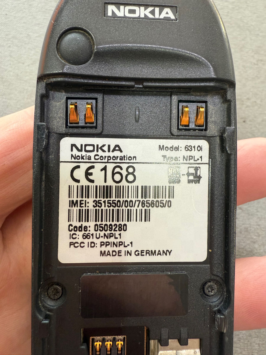 Nokia -6310i foto 4