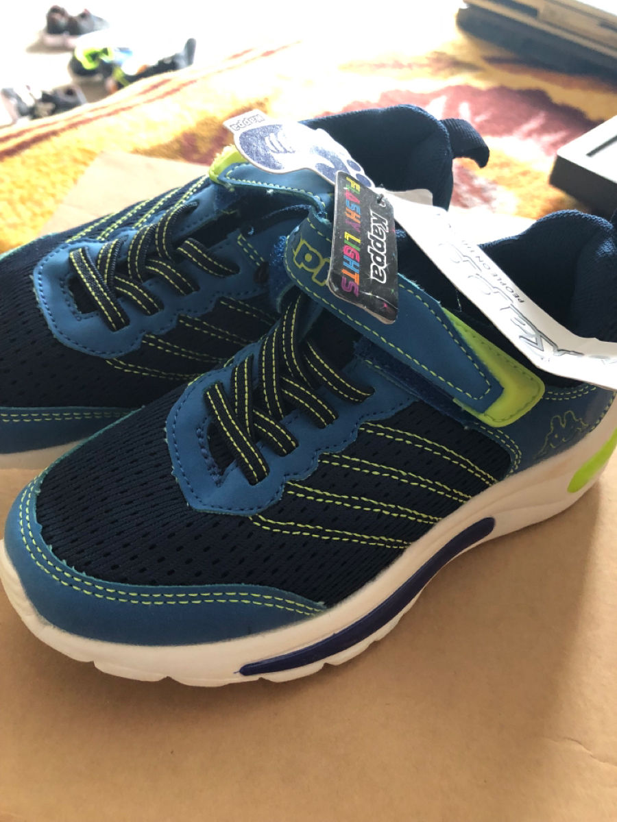 Adidași Capa foto 5