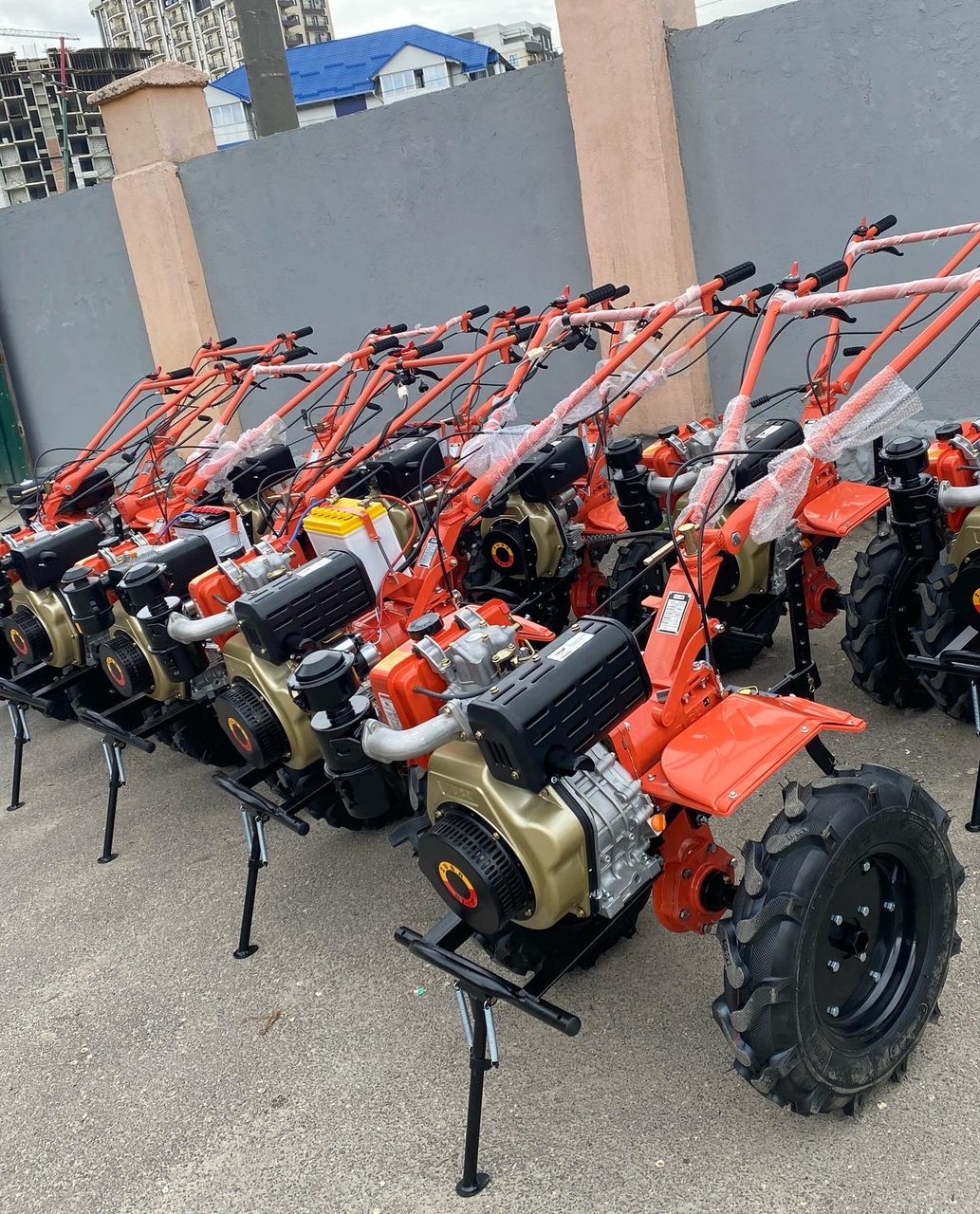 Motoblocuri zubr motorina/benzina foto 7