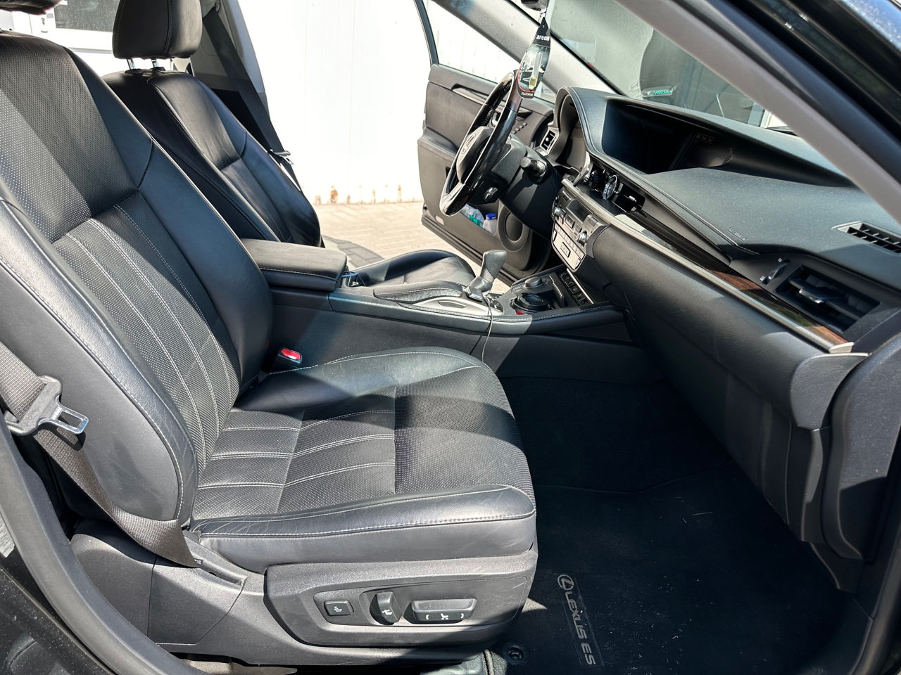 Lexus ES Series foto 16