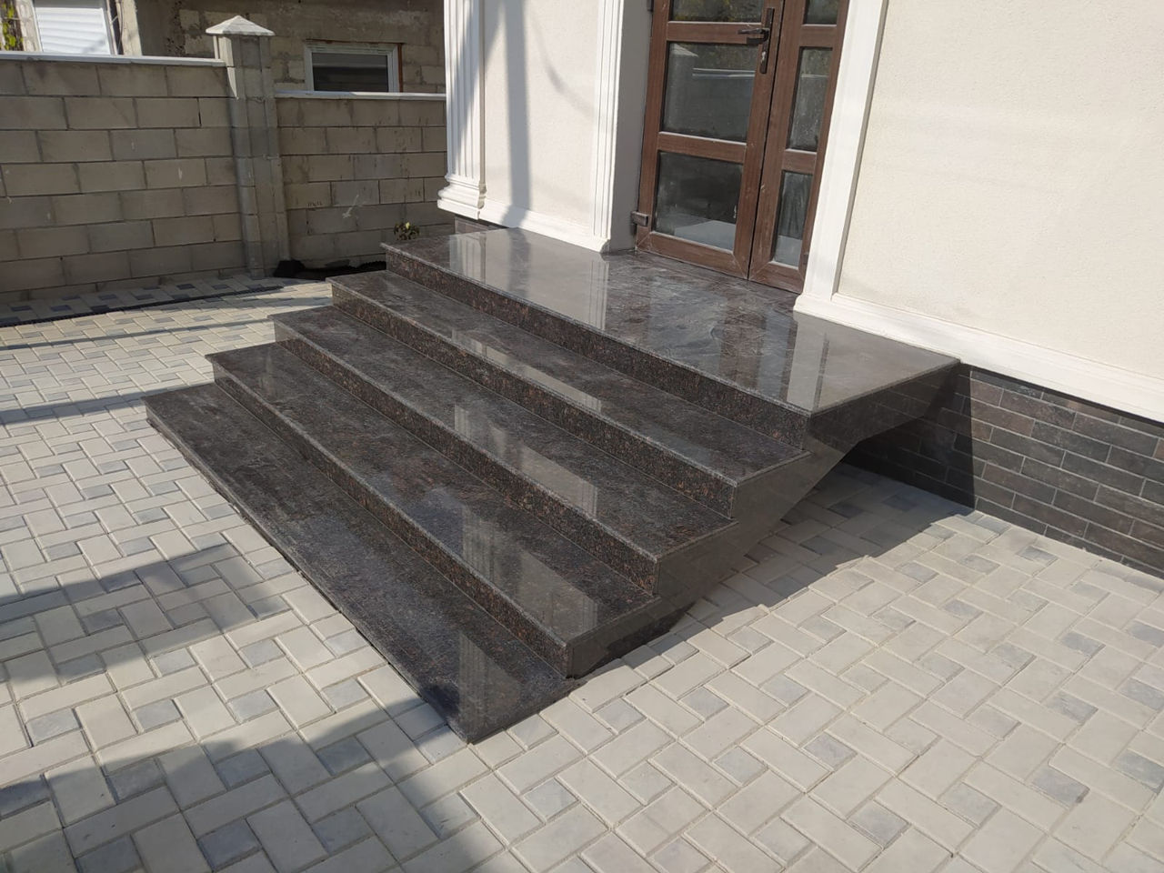 Плитка из гранита Tan Brown (30х60х1 см)  всегда в наличии! фото 6